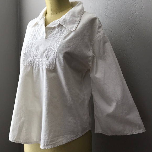 Astrid Moda S/M White 3/4 Bell Sleeve Top - Picture 2 of 6